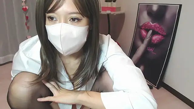 Snapshot of yooooo-chandesu chatting on 11/28/25, 12:57 yooooo-chandesu online show from 11/28/25, 12:57