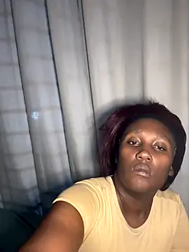 Leee and Dee online show from 10/02/25, 09:44
