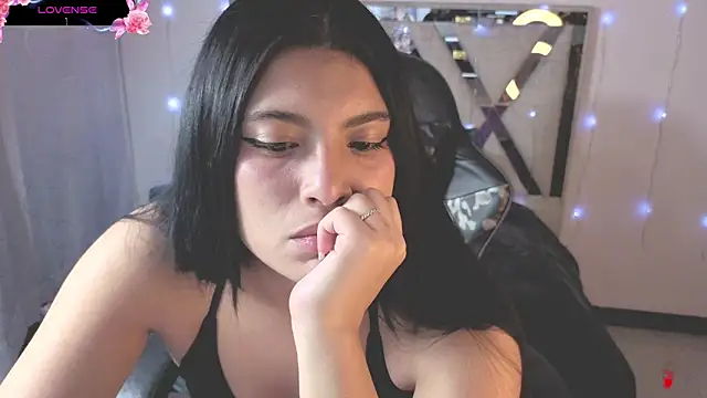 Snapshot of Alfresii_Rivera1 chatting on 12/17/25, 02:50 Alfresii Rivera1 online show from 12/17/25, 02:50