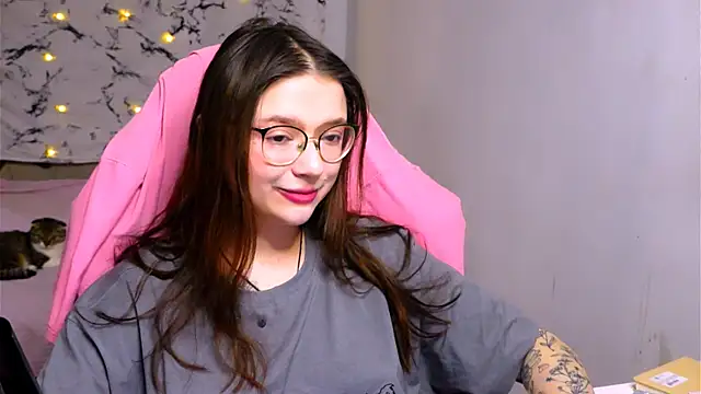 me  hanna online show from 03/16/25, 10:53