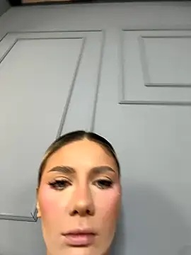 Snapshot of BlairSanders chatting on 11/15/25, 02:35 BlairSanders online show from 11/15/25, 02:35