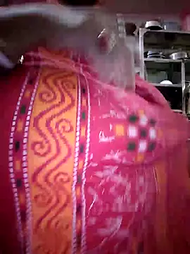 Snapshot of Kayra_34 chatting on 12/22/25, 02:52 Kayra 34 online show from 12/22/25, 02:52