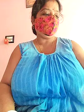 Snapshot of Kayra_34 chatting on 01/07/26, 07:00 Kayra 34 online show from 01/07/26, 07:00