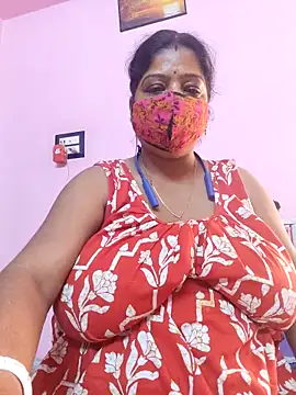 Snapshot of Kayra_34 chatting on 02/02/26, 10:58 Kayra 34 online show from 02/02/26, 10:58