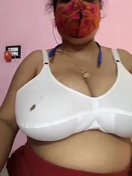 Snapshot of Kayra_34 chatting on 02/17/26, 06:21 Kayra 34 online show from 02/17/26, 06:21