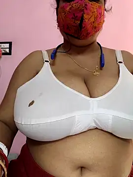 Snapshot of Kayra_34 chatting on 02/19/26, 06:31 Kayra 34 online show from 02/19/26, 06:31