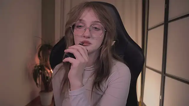 ELLIEJAY online show from 01/24/25, 03:11