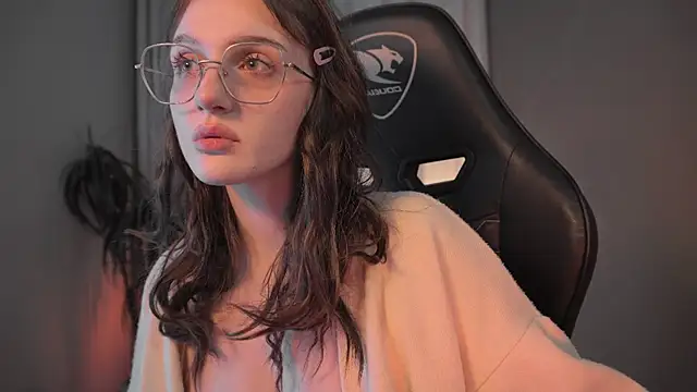 ELLIEJAY online show from 02/28/25, 08:28