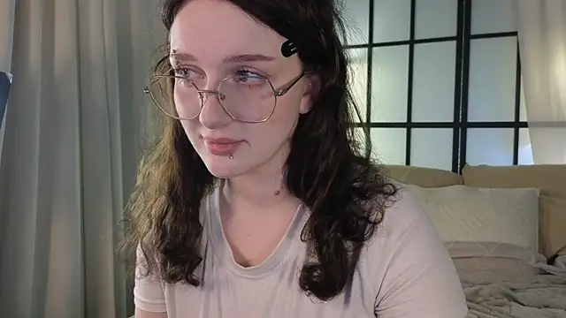 ELLIEJAY online show from 11/14/25, 05:28