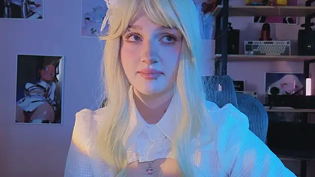 ELLIEJAY online show from 02/14/26, 05:15