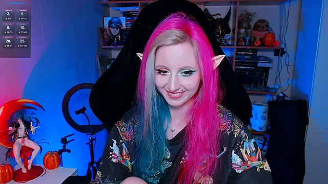 Snapshot of ohclementine chatting on 12/05/24, 10:33 ohclementine online show from 12/05/24, 10:33