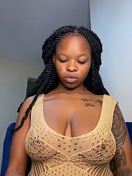 Snapshot of SexxyLunar chatting on 03/03/25, 09:33 SexxyLunar online show from 03/03/25, 09:33