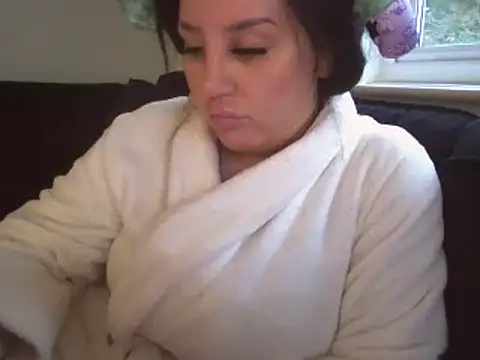 magical mia online show from 02/07/25, 03:52