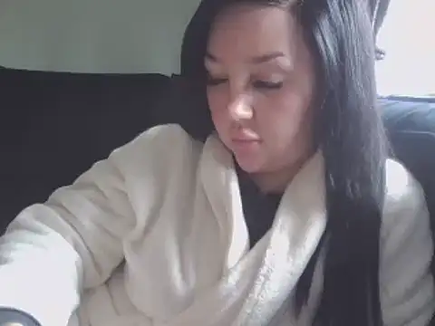 magical mia online show from 02/26/25, 02:14