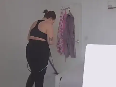 magical mia online show from 02/27/25, 01:07