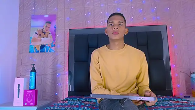 dilan alfonzo online show from 10/22/25, 07:57