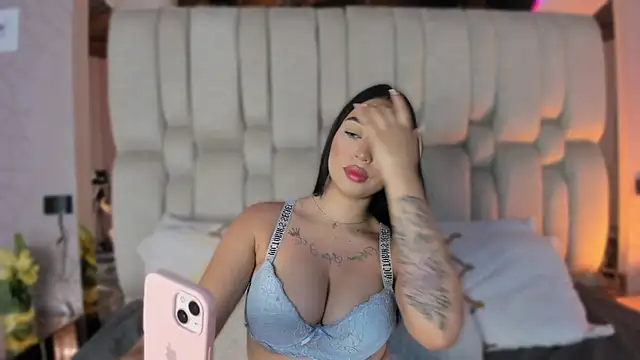 AnthonellaSweet online show from 10/21/25, 11:44