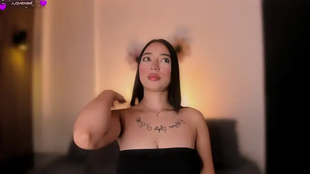 AnthonellaSweet online show from 02/09/26, 11:47