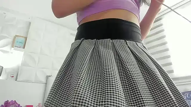 Snapshot of Ammy_Queen chatting on 09/15/25, 10:10 Ammy Queen online show from 09/15/25, 10:10