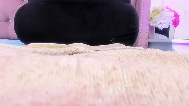 MonicaSchwartz online show from 03/19/26, 09:13