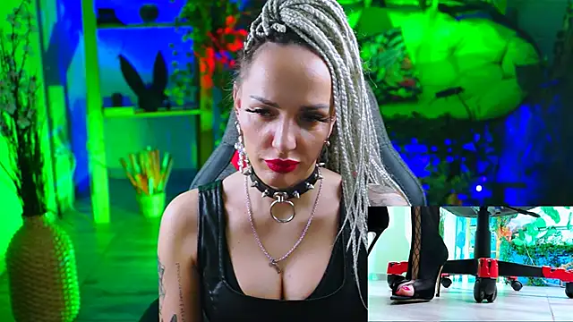 MonicaMaxwel online show from 03/14/25, 11:56