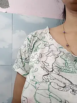 Snapshot of Ankita202 chatting on 11/12/25, 02:45 Ankita202 online show from 11/12/25, 02:45