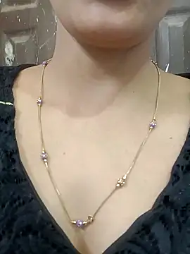 Snapshot of Ankita202 chatting on 12/17/25, 08:20 Ankita202 online show from 12/17/25, 08:20