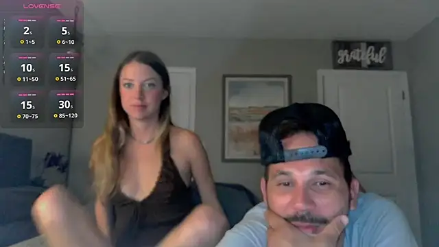 Snapshot of molly_witha_chance chatting on 11/05/25, 11:49 molly witha chance online show from 11/05/25, 11:49