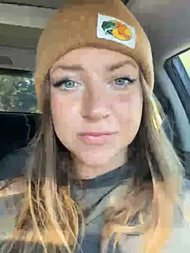 molly witha chance online show from 02/23/26, 02:25