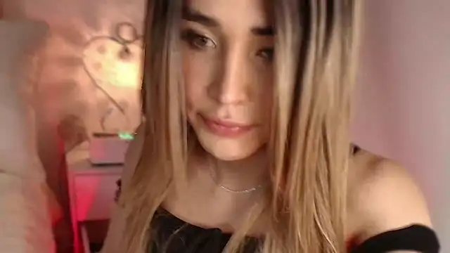 Missantonella  online show from 12/04/24, 10:19