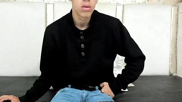 thiago19s online show from 01/06/25, 07:02