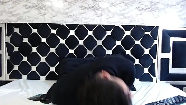 thiago19s online show from 01/14/25, 03:26