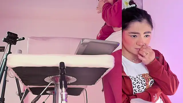 Angelst   online show from 10/12/25, 06:45