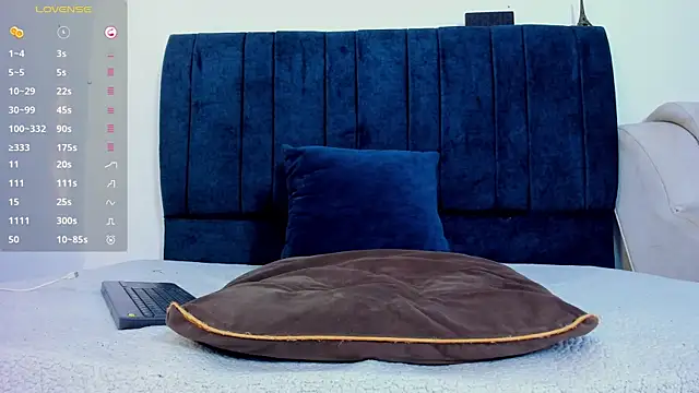 AlexanderSavage online show from 11/14/25, 09:13