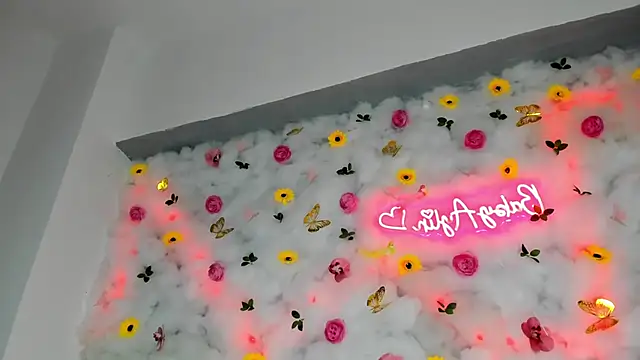 Snapshot of BabyAylin chatting on 01/18/25, 12:26 BabyAylin online show from 01/18/25, 12:26