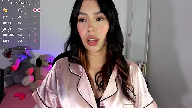 Snapshot of youpinkgirl_ chatting on 03/22/25, 01:54 youpinkgirl  online show from 03/22/25, 01:54