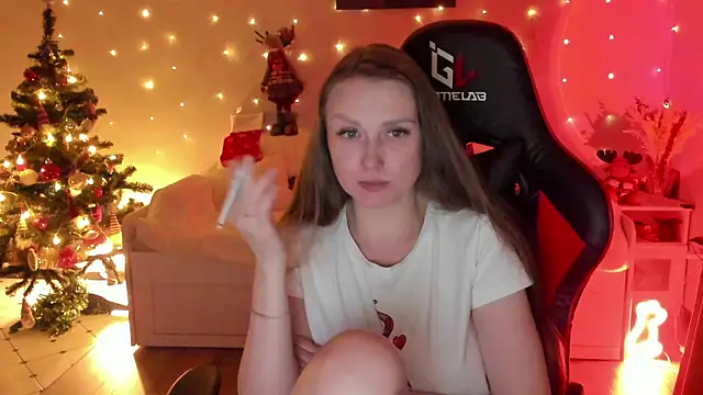 desperatehousewife   online show from 01/13/25, 06:49