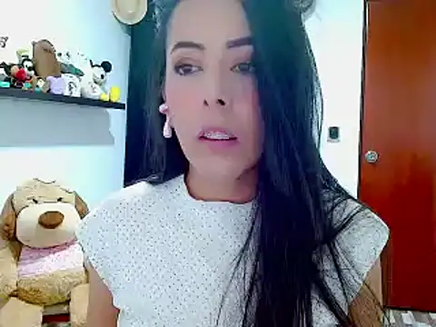 Snapshot of ella_peck chatting on 12/30/24, 12:22 ella peck online show from 12/30/24, 12:22