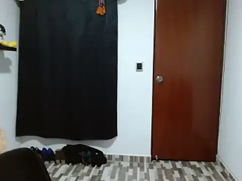 Snapshot of ella_peck chatting on 03/02/25, 12:42 ella peck online show from 03/02/25, 12:42