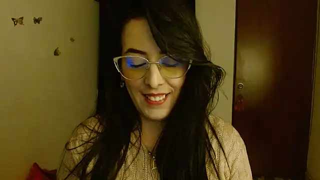 Snapshot of ella_peck chatting on 07/10/26, 03:55 ella peck online show from 07/10/26, 03:55