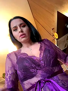 Hotmomcheckk  online show from 12/22/25, 11:40