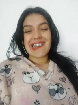 Sophie-hatter online show from 01/05/25, 09:57