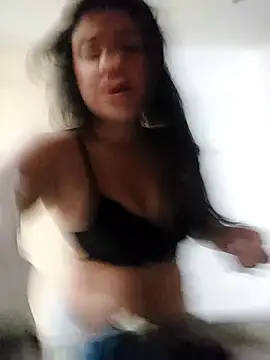 Sophie-hatter online show from 03/17/25, 08:30