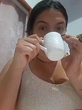 Sophie-hatter online show from 12/20/25, 10:17