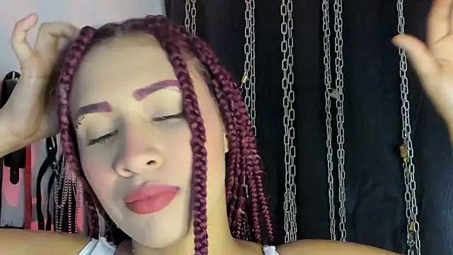 Snapshot of charrlotte_quinn chatting on 07/14/26, 12:22 charrlotte quinn online show from 07/14/26, 12:22