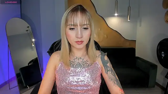 MollySundersX online show from 05/13/26, 08:27