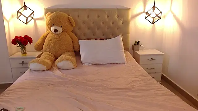 Snapshot of sofia_burman chatting on 03/15/25, 08:21 sofia burman online show from 03/15/25, 08:21