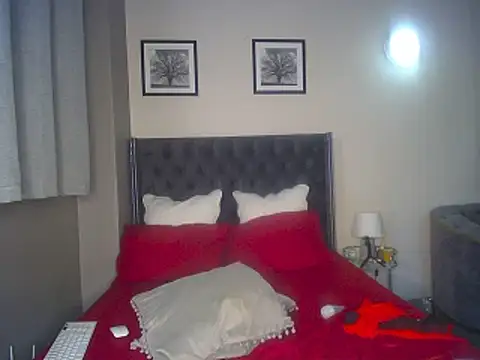 yummydoll97 online show from 12/17/24, 06:31