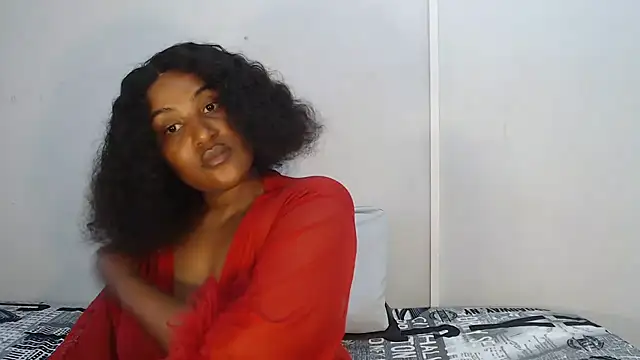 yummydoll97 online show from 01/06/26, 08:29