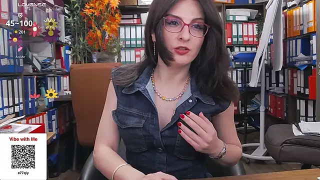 Snapshot of classyladyrellax chatting on 03/04/26, 11:38 classyladyrellax online show from 03/04/26, 11:38